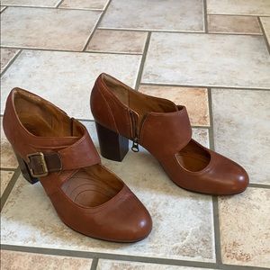 Clarks indigo shoes leather upper